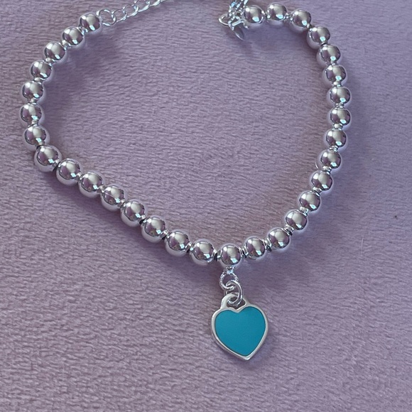 Tiffany and Co Blue heart pendant bracelet - Picture 1 of 2